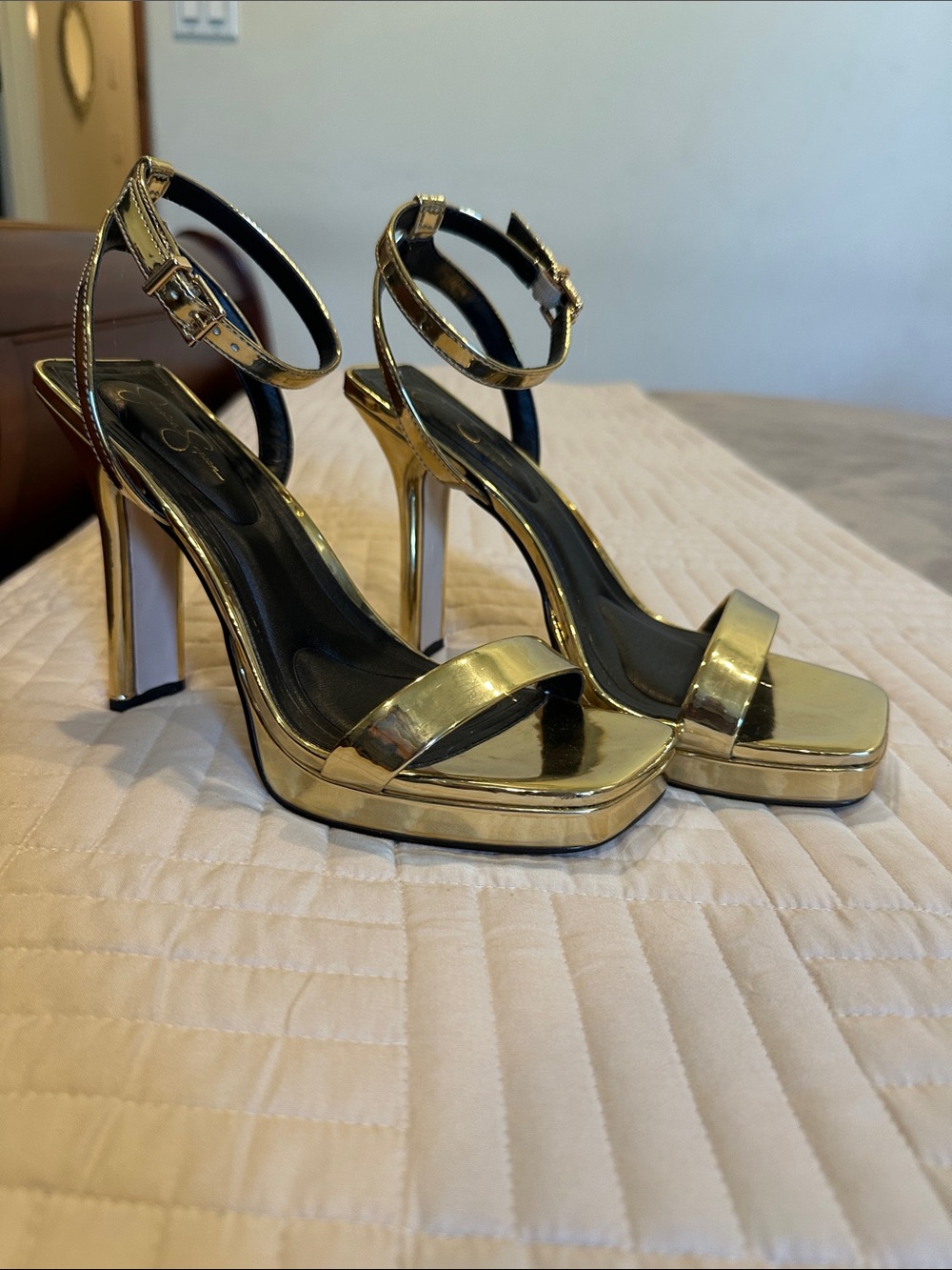 Jessica Simpson Metallic Gold Platform Ankle-Strap Heels 7.5